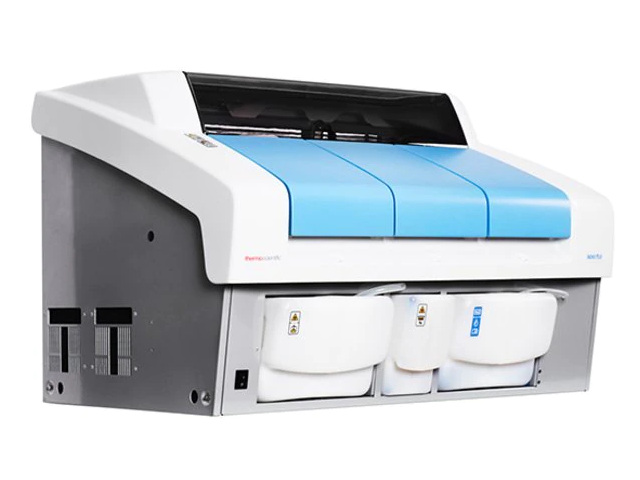 Биохимический анализатор автоматический с ионселективным блоком THERMO FISHER SCIENTIFIC Indiko Plus
