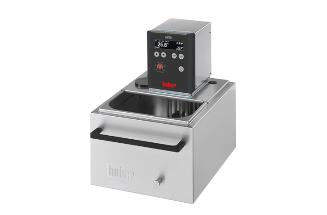 Термостат с открытой ванной HUBER KISS 212B
